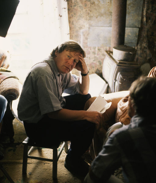 Alan Parker, Director of 'Midnight Express,' 'Fame,' 'Evita,' Dead at 76