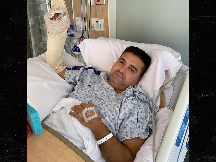 'Cake Boss' Star Buddy Valastro Impales Hand in Horrific Bowling Accident