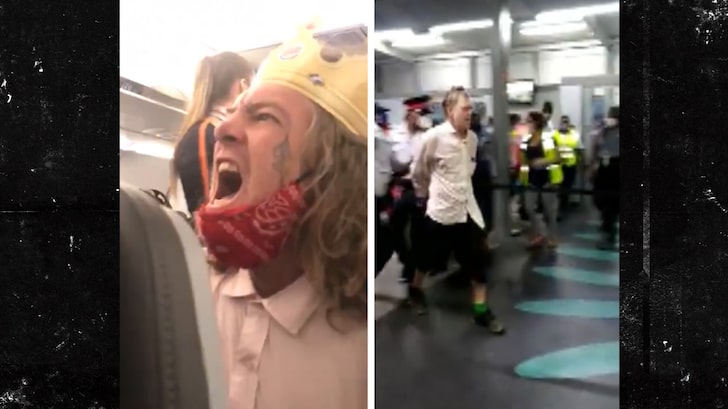 JetBlue Passenger Goes on Aggressive Racist Tirade, Incites Chaos