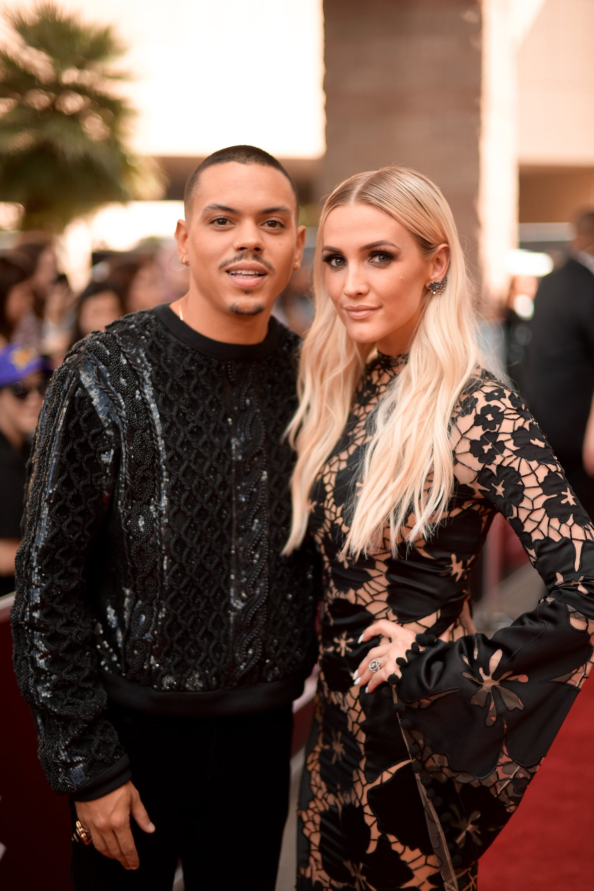 LAS VEGAS, NV - MAY 20:  Actor Evan Ross (L) and recording artist Ashlee Simpson attend the 2018 Billboard Music Awards at MGM Grand Garden Arena on May 20, 2018 in Las Vegas, Nevada.  (Photo by Matt Winkelmeyer/Getty Images for dcp)