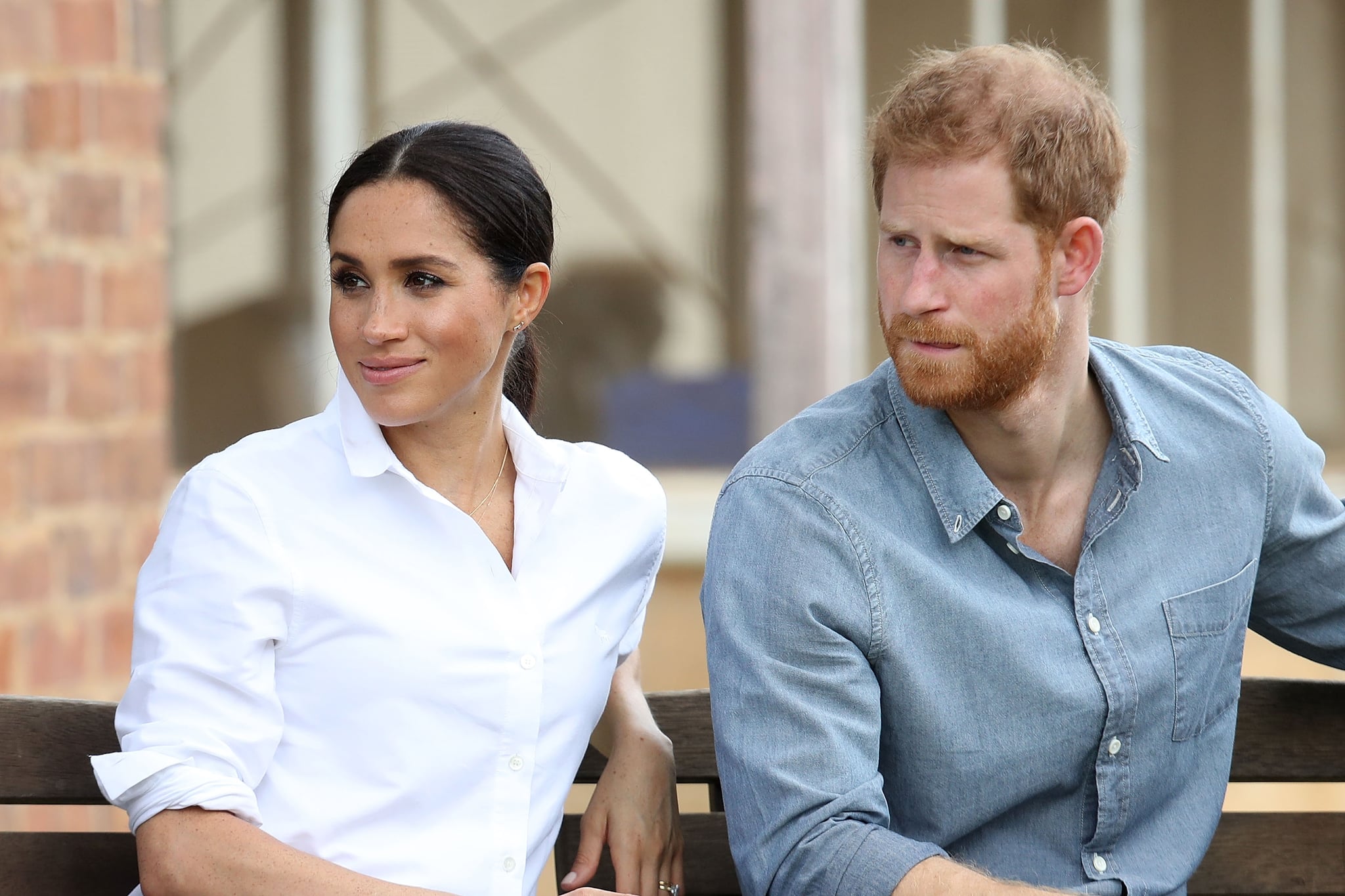 DUBBO, AUSTRALIA - OCTOBER 17:  Prince Harry, Duke of Sussex and Meghan, Duchess of Sussex visit a local farming family, the Woodleys, on October 17, 2018 in Dubbo, Australia. The Duke and Duchess of Sussex are on their official 16-day Autumn tour visiting cities in Australia, Fiji, Tonga and New Zealand.  (Photo by Chris Jackson - Pool/Getty Images)