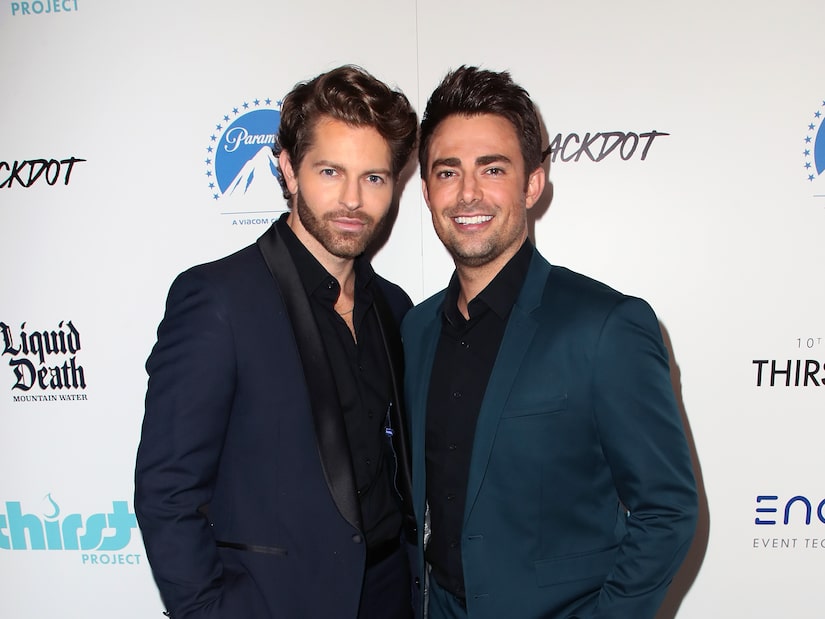 Jonathan Bennett Engaged to Jaymes Vaughan
