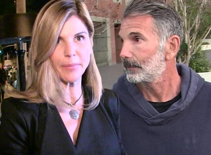 Lori Loughlin, Hubby Mossimo Pay Fines in College Admissions Bribery Case