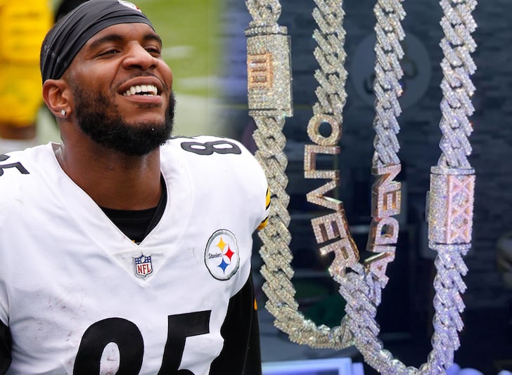 Steelers' Eric Ebron Cops Custom Diamond Chains to Honor His 2 Sons