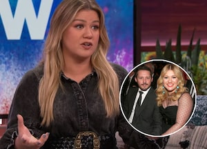 Kelly Clarkson Says Garth Brooks Song Helped Her Get Through Divorce
