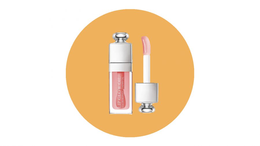 Every Reason to Consider Lips Oils for Your Party-Ready Look