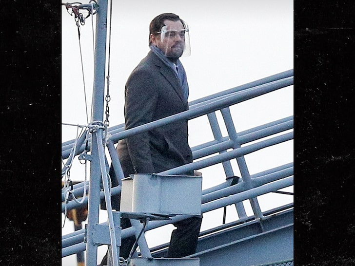 Leo DiCaprio, J. Law Shield Themselves on Set, Matthew Perry Looks Good