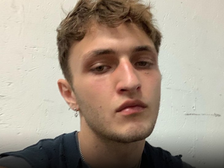 Anwar Hadid Says He's Not Anti-Vax, Open to Learning About COVID Vaccines