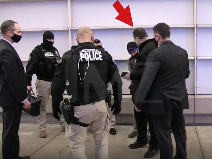 D.C. Cops Scouring Airport for Capitol Riot Suspects