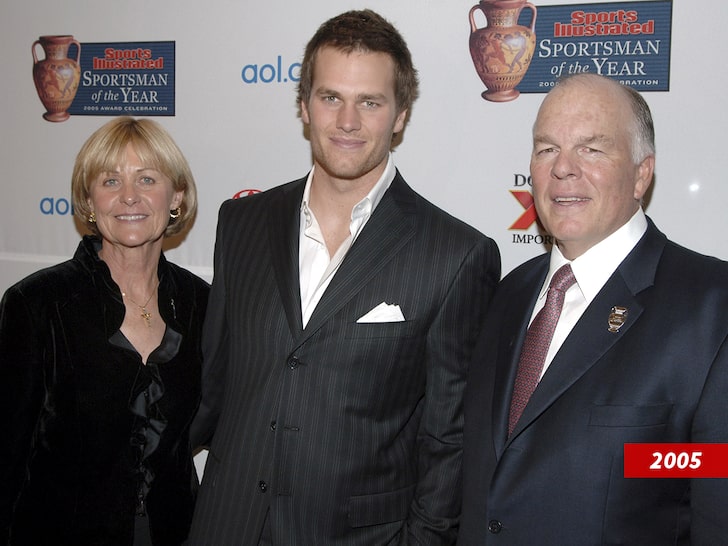 Tom Brady's Dad Was Hospitalized for COVID in 2020, 'Matter of Life & Death'