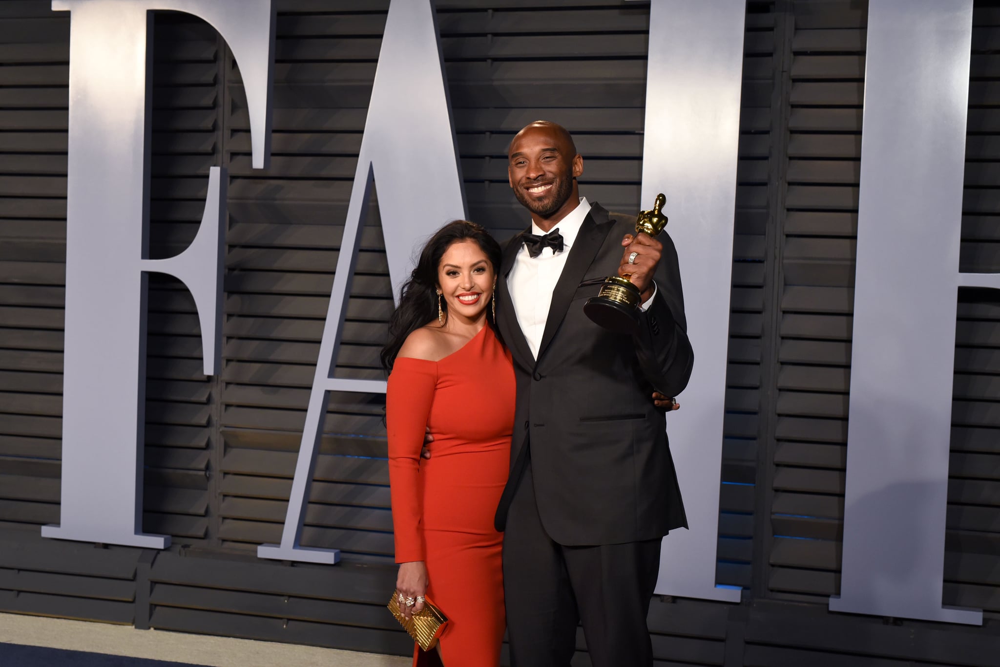 BEVERLY HILLS, CA - MARCH 4: Vanessa Bryant and Kobe Bryant attend 2018 Vanity Fair Oscar Party Hosted By Radhika Jones - Arrivals at Wallis Annenberg Center for the Performing Arts on March 4, 2018 in Beverly Hills, CA. (Photo by Presley Ann/Patrick McMullan via Getty Images) *** Local Caption *** Vanessa Bryant;Kobe Bryant