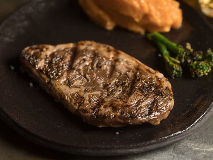 First 3D Bio-Printed Steak Created in Israel, Looks Tasty-ish?