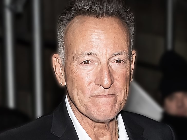 Cops Say Bruce Springsteen Was Swaying, Glassy-Eyed During DWI Stop