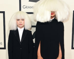 Sia Apologizes, Reveals New Warning Label for Controversial Film 'Music,' Then Deletes Twitter