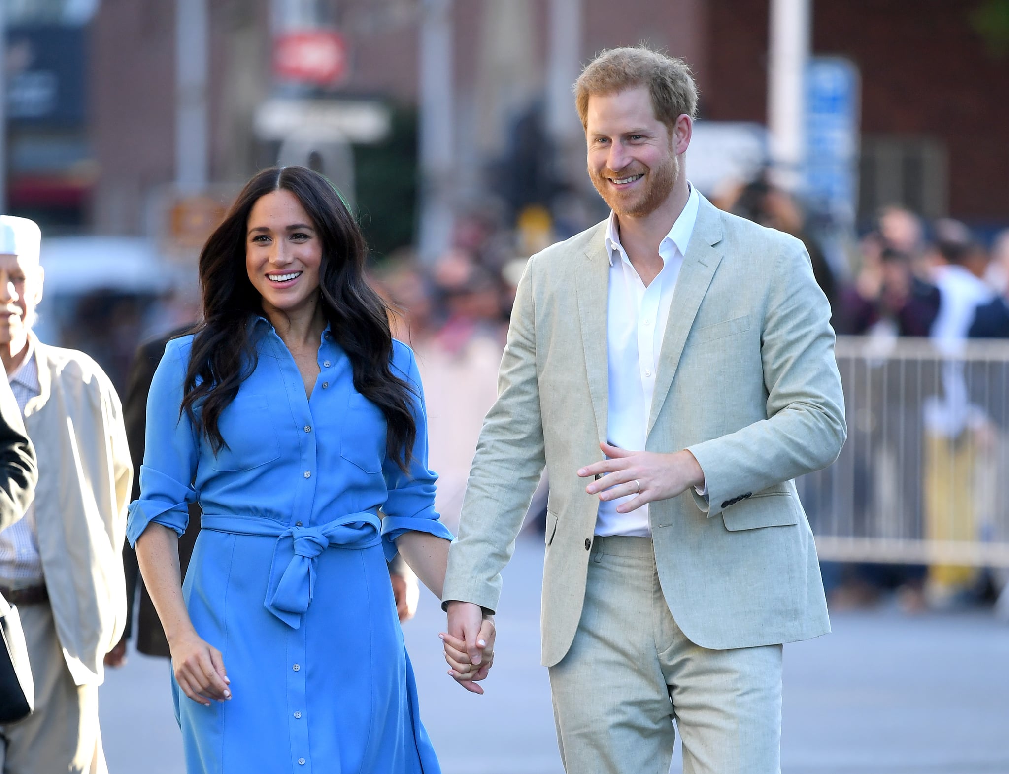 CAPE TOWN, SOUTH AFRICA - SEPTEMBER 23: Meghan, Duchess of Sussex and Prince Harry, Duke of Sussex visit the District Six Homecoming Centre during their royal tour of South Africa on September 23, 2019 in Cape Town, South Africa. (Photo by Karwai Tang/WireImage)