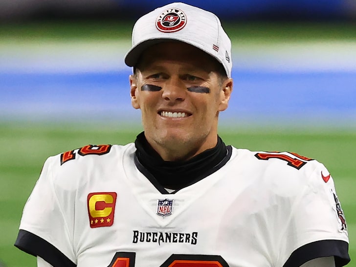 Tom Brady Agrees To Contract Extension With Buccaneers, Locked In 'Til He's 45!