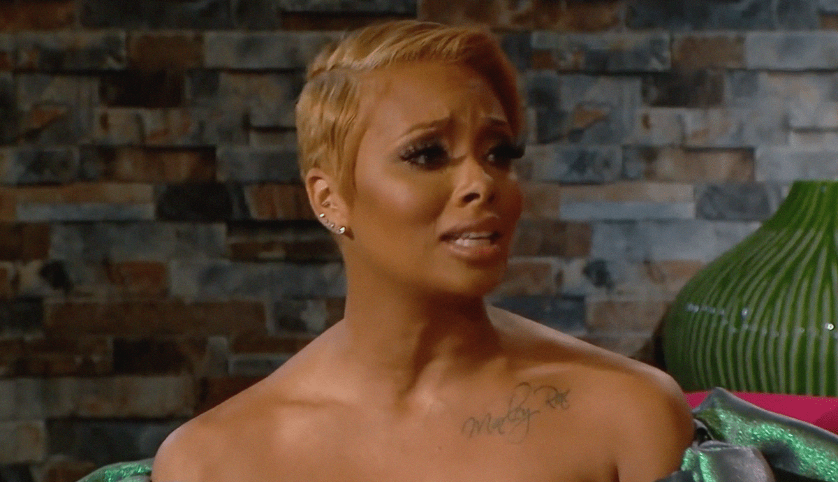 Eva Marcille: Janice Dickinson Told Me To Get My Nose Fixed w/ ANTM Prize Money!!
