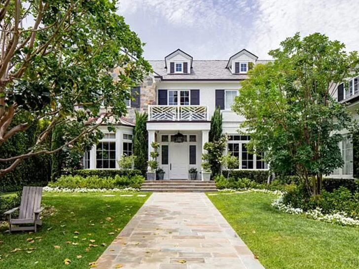 LeBron James Selling Massive Brentwood Mansion for $20 Mil