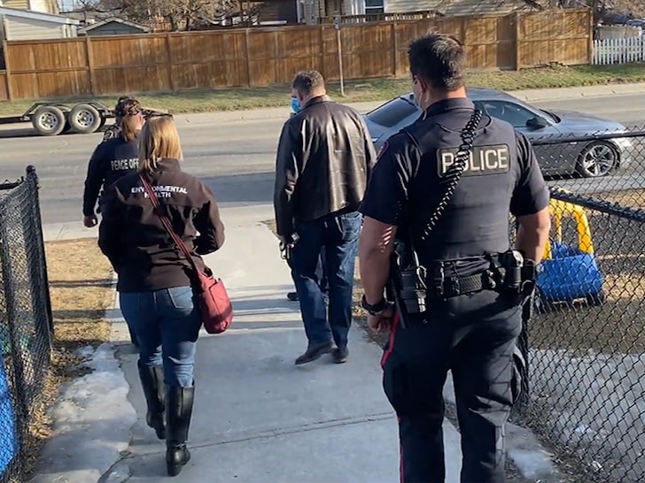 Canadian Pastor Banishes Calgary Police During Passover Service
