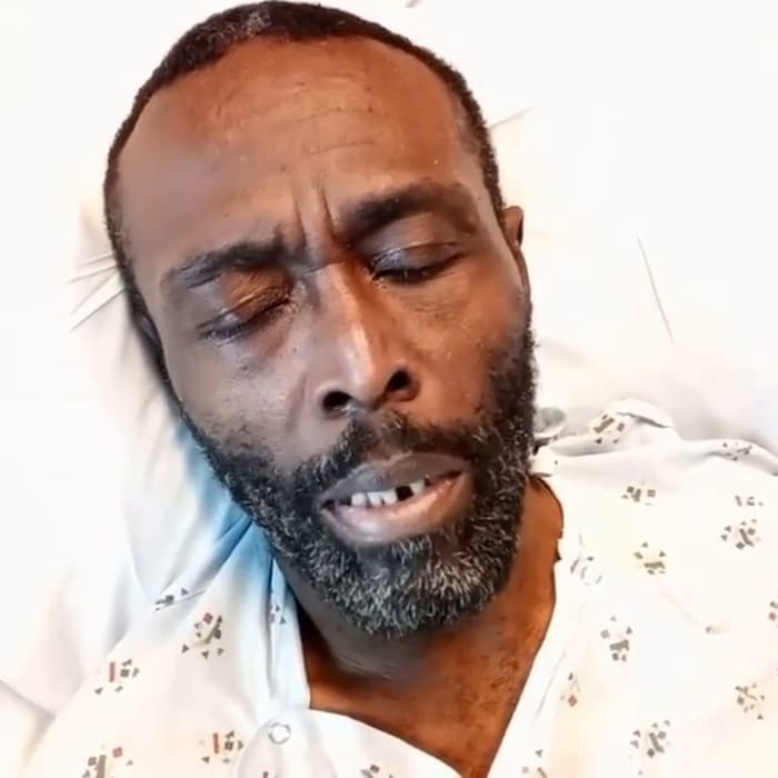 'Whoa' Rapper Black Rob RUSHED To Hospital w/ RESPIRATORY Issues!! (Video)