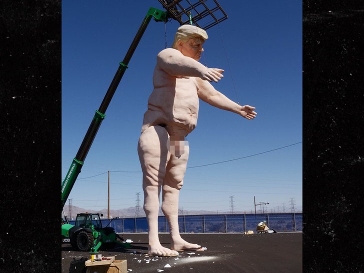 donald trump statue sub 2