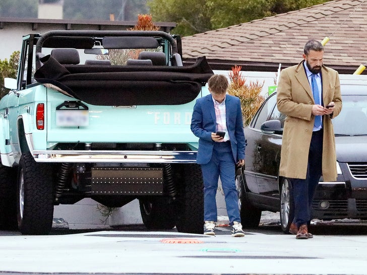 Ben Affleck's Electric Ford Bronco Breaks Down on Freeway With Son in Tow