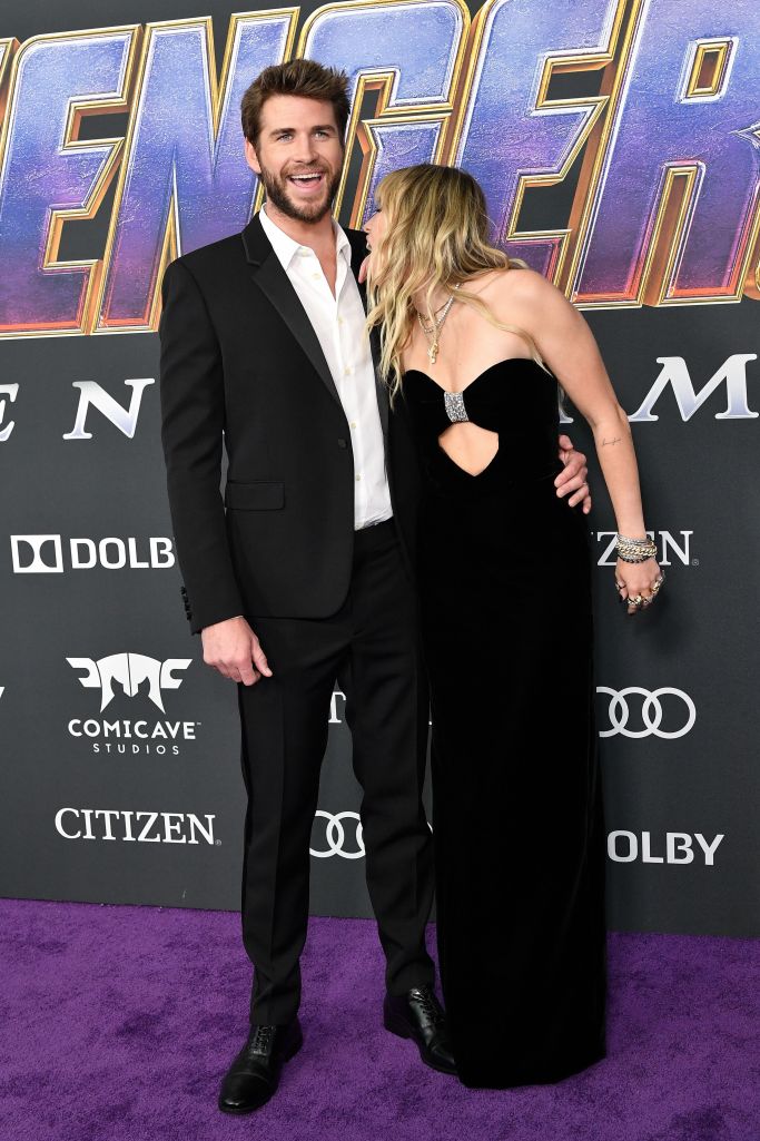 miley cyrus liam hemsworth funny Liam Hemsworth Trolled Miley Cyrus for Their Fight at the Avengers: Endgame Premiere