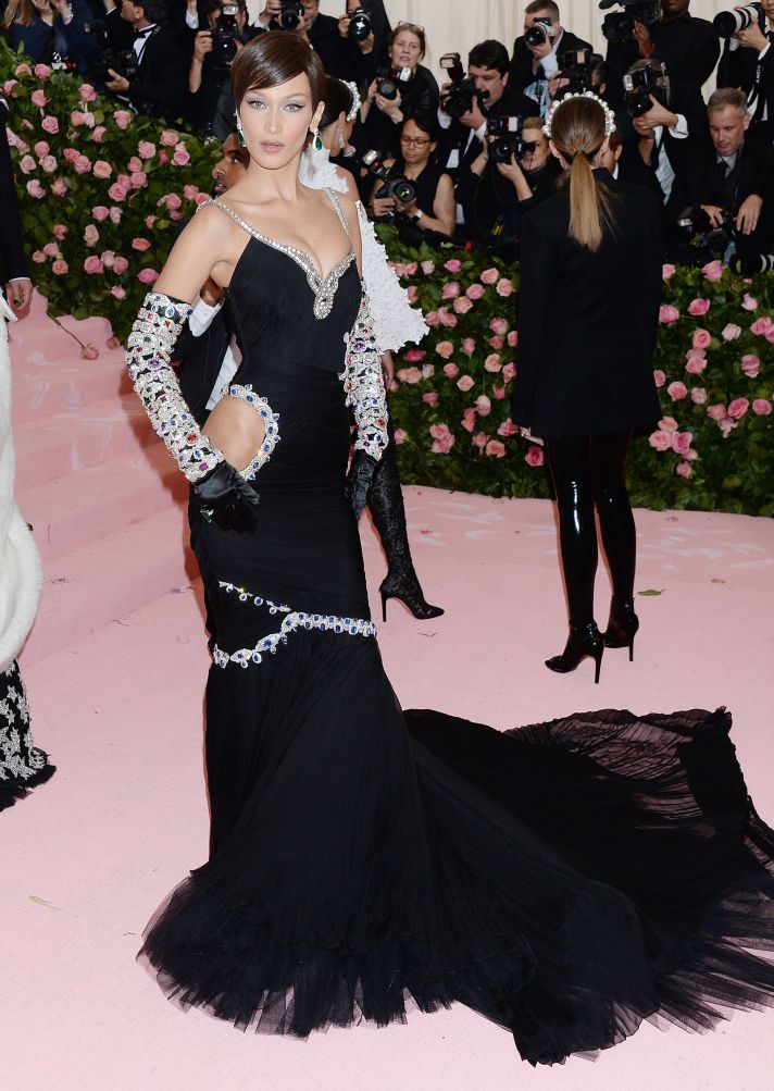 Bella Hadid Sizzled Without The Weeknd at the 2019 Met Gala