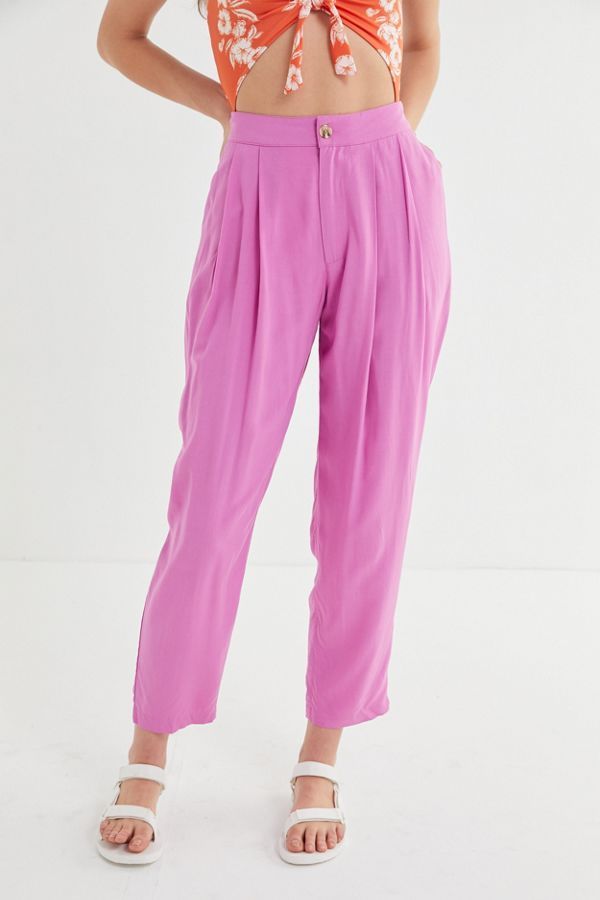 These $64 Hot Pink Urban Outfitters Pants Are What Spring/Summer Dreams Are Made of