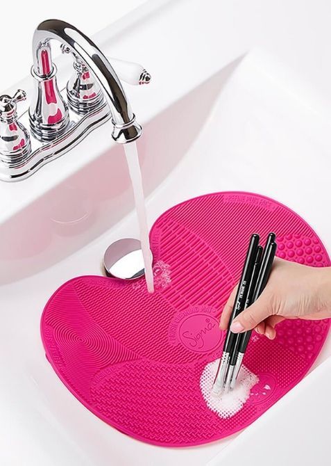 sigma brush mat Sigma Beautys Insane Blowout Sale Is Up to 75 Percent Off