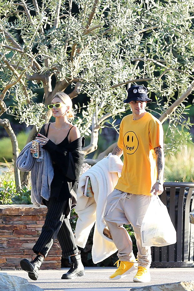 Justin Bieber & Hailey Baldwin in LA
